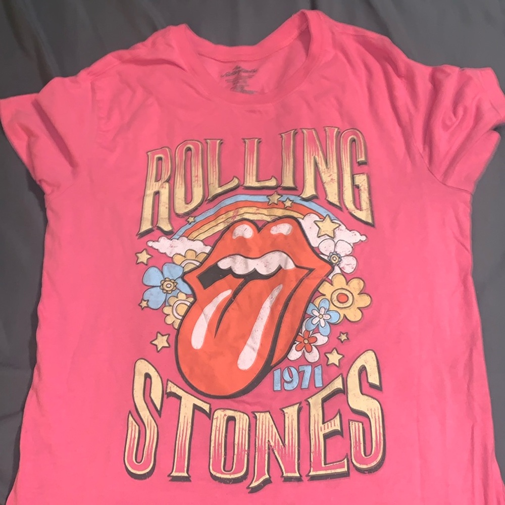 Cute Rolling Stones shirt,supper cute colors